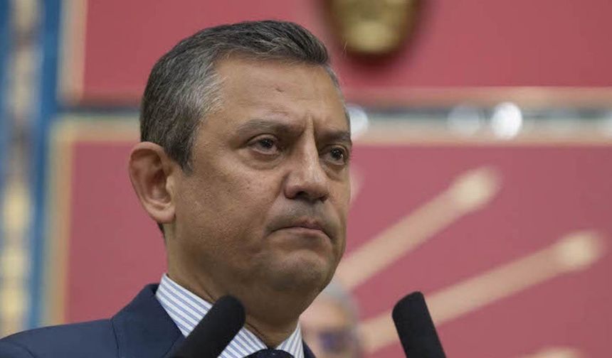 Özgür Özel’den Babacan ve Davutoğlu’na dikkat çeken yanıt