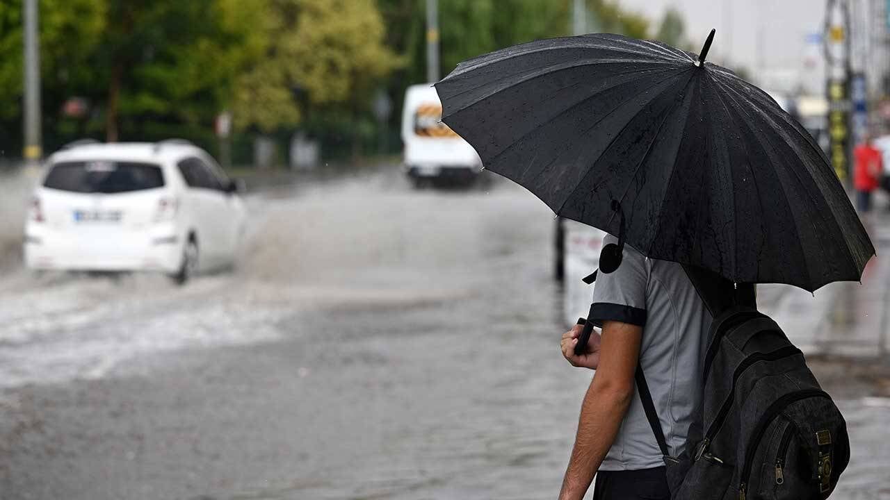 Karadeniz’de Sağanak, Ege’de Fırtına! Meteoroloji Raporu Açıklandı 1
